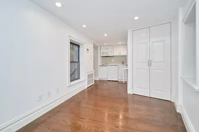 226 W 13th Street #2R, New York City, NY 10011 - Photo 2