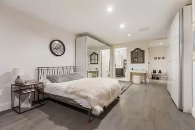 416 W 52nd Street #225, New York City, NY 10019 - Photo 2