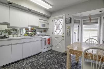 52-04 Redfield Street, New York City, NY 11362 - Photo 6