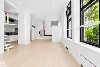181 Hudson Street #1A, New York City, NY 10013 - Photo 4