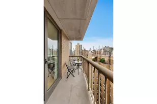 1438 3rd Ave, New York City, NY 10028 - Photo 2