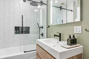250 Mercer St, New York City, NY 10012 - Photo 8