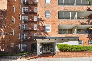 2711 Ave X, New York City, NY 11235 - Photo 20