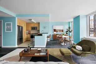 415 Main St, New York City, NY 10044 - Photo 2