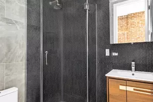 356 W 48th St, New York City, NY 10036 - Photo 12