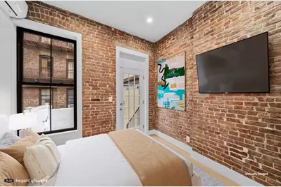 356 W 48th Street #GardenB, New York City, NY 10036 - Photo 8