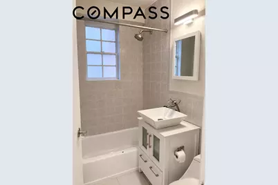400 E 85th Street #8E, New York City, NY 10028 - Photo 2