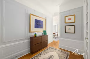 200 W 54th St, New York City, NY 10019 - Photo 2