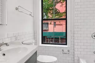 439 Hicks St, New York City, NY 11201 - Photo 4