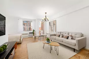 170 W 23rd St, New York City, NY 10011 - Photo 2