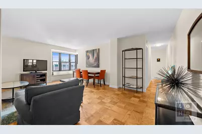 208 E Broadway #J1501, New York City, NY 10002 - Photo 4