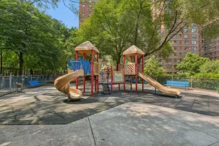 208 E Broadway, New York City, NY 10002 - Photo 22