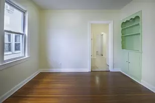 58-12 32nd Ave, New York City, NY 11377 - Photo 16