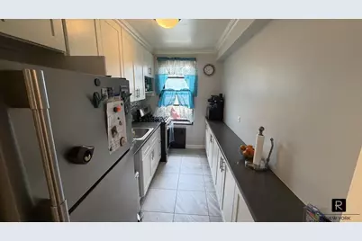 88-10 34th Avenue #2-F, New York City, NY 11372 - Photo 8