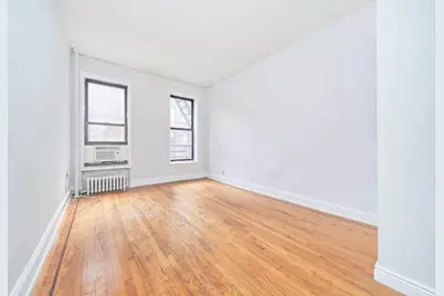 331 W 43rd Street #2A, New York City, NY 10036 - Photo 2