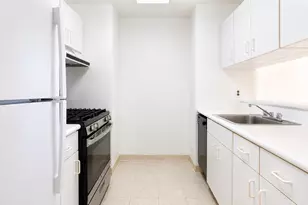 376 Broadway, New York City, NY 10013 - Photo 4