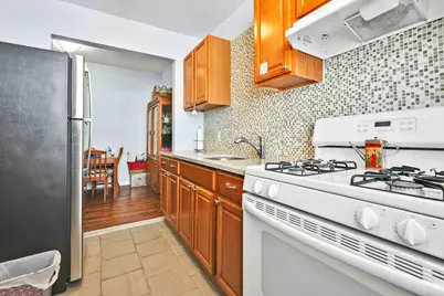 90 Lancaster Avenue, New York City, NY 11223 - Photo 4