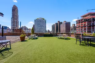 300 E 71st St, New York City, NY 10021 - Photo 14
