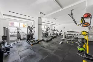300 E 71st St, New York City, NY 10021 - Photo 20