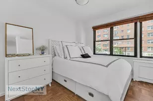 200 E 74th St, New York City, NY 10021 - Photo 4