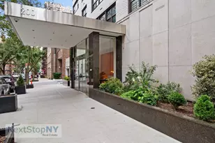 200 E 74th St, New York City, NY 10021 - Photo 8