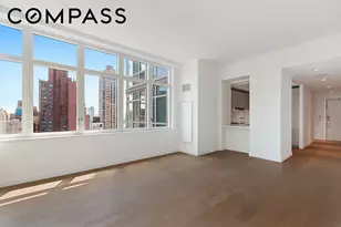 305 E 51st St, New York City, NY 10022 - Photo 2
