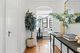 110 W 86th St, New York City, NY 10024 - Photo 4