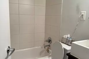 184 Thompson St, New York City, NY 10012 - Photo 6