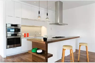 173 W Broadway #2/3, New York City, NY 10013 - Photo 4