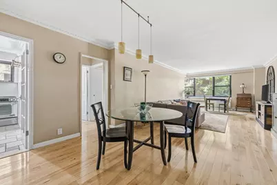 405 E 63rd Street #6L, New York City, NY 10065 - Photo 2