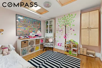 90 Pioneer Street, New York City, NY 11231 - Photo 8