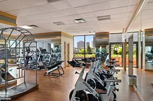 415 E 37th St, New York City, NY 10016 - Photo 14