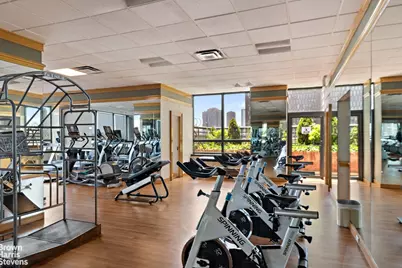 415 E 37th Street #21C, New York City, NY 10016 - Photo 14