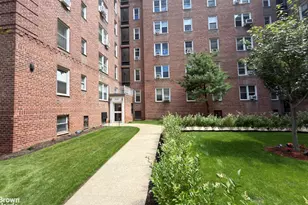 5620 Netherland Ave, New York City, NY 10471 - Photo 10