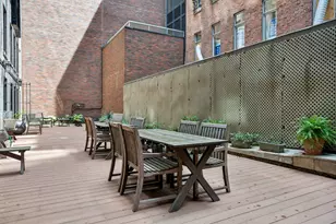 150 E 49th St, New York City, NY 10017 - Photo 16