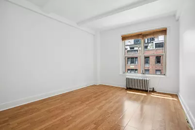 150 E 49th Street #9A, New York City, NY 10017 - Photo 14