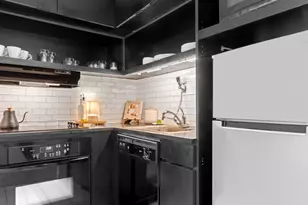 56 Pine St, New York City, NY 10005 - Photo 4