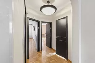2545 Hubbard St, New York City, NY 11235 - Photo 4