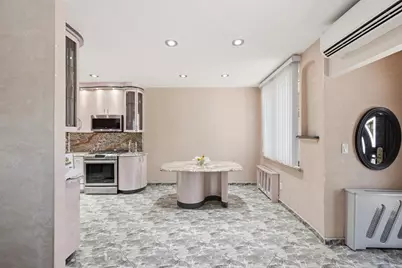 2545 Hubbard Street, New York City, NY 11235 - Photo 2
