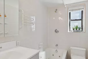310 W 56th St, New York City, NY 10019 - Photo 8