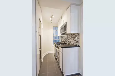 309 W 57th Street #601, New York City, NY 10019 - Photo 6