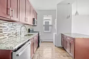 327 Midwood St, New York City, NY 11225 - Photo 6