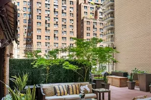 27 W 72nd St, New York City, NY 10023 - Photo 6