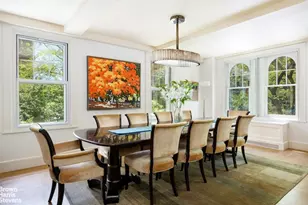 27 W 72nd St, New York City, NY 10023 - Photo 2