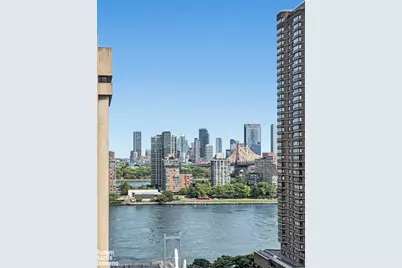 1175 York Avenue #PHB5, New York City, NY 10065 - Photo 10