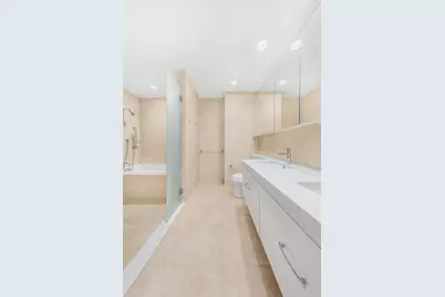 301 E 61st Street #3B, New York City, NY 10065 - Photo 4