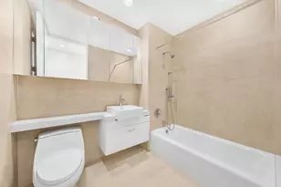 301 E 61st St, New York City, NY 10065 - Photo 6