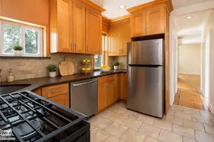 1891 E 29th St, New York City, NY 11229 - Photo 24