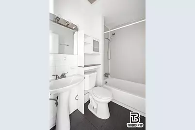 305 E 105th Street #3D, New York City, NY 10029 - Photo 4