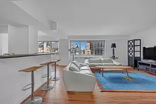 333 E 46th St, New York City, NY 10017 - Photo 1